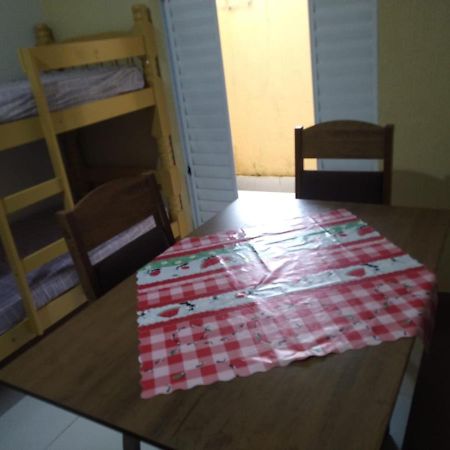 Kitnet Sossego Na Praia Caraguatatuba Ngoại thất bức ảnh